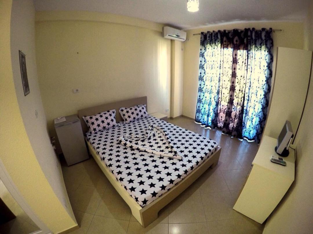 Hotel Comfort Shëngjin 외부 사진